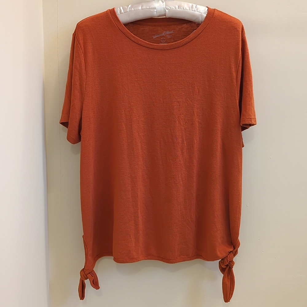 Women's tee
